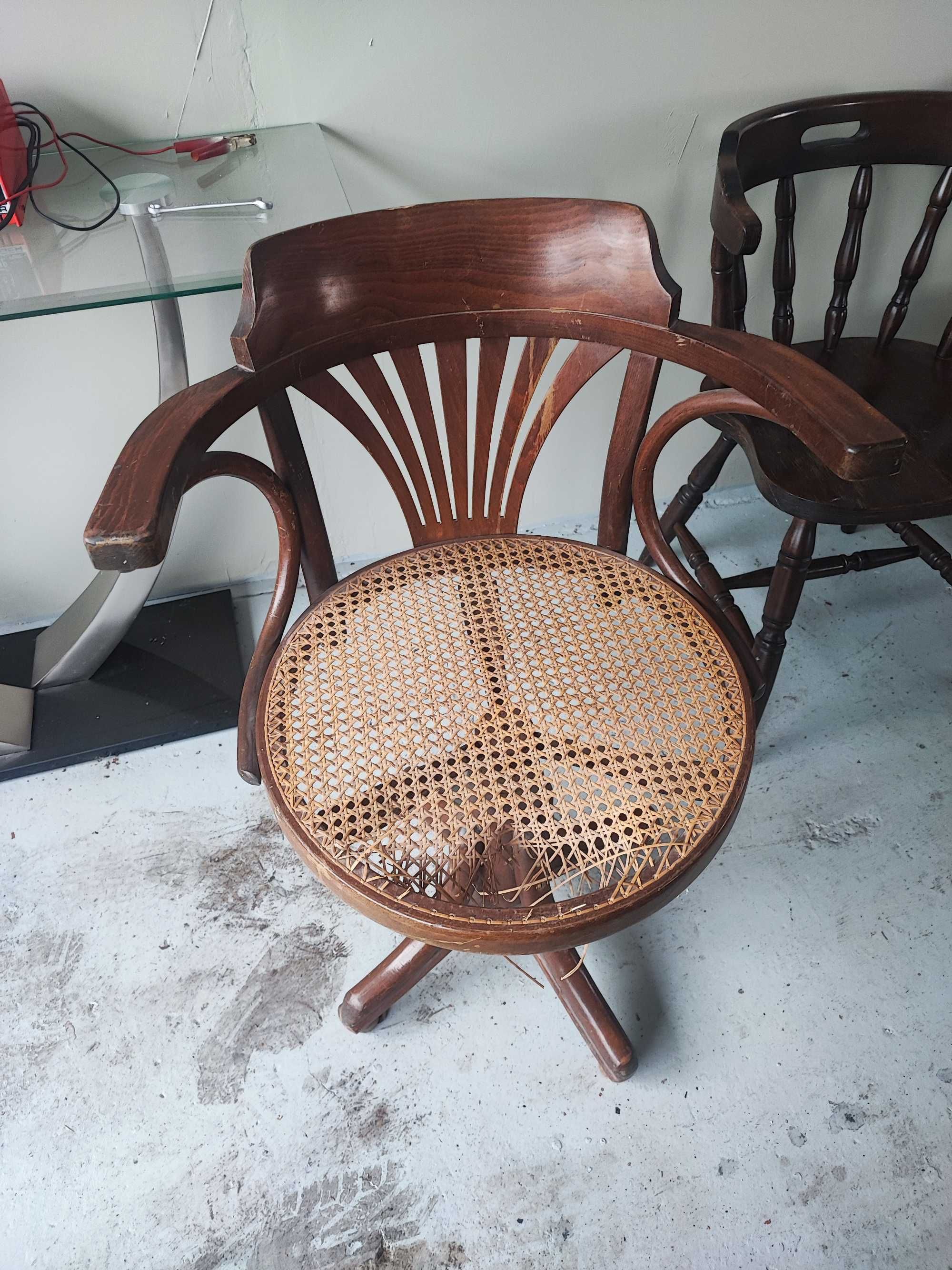 Krzesło obrotowe - Thonet.