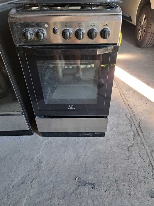 Piekarnik Indesit, sprawny 50cm