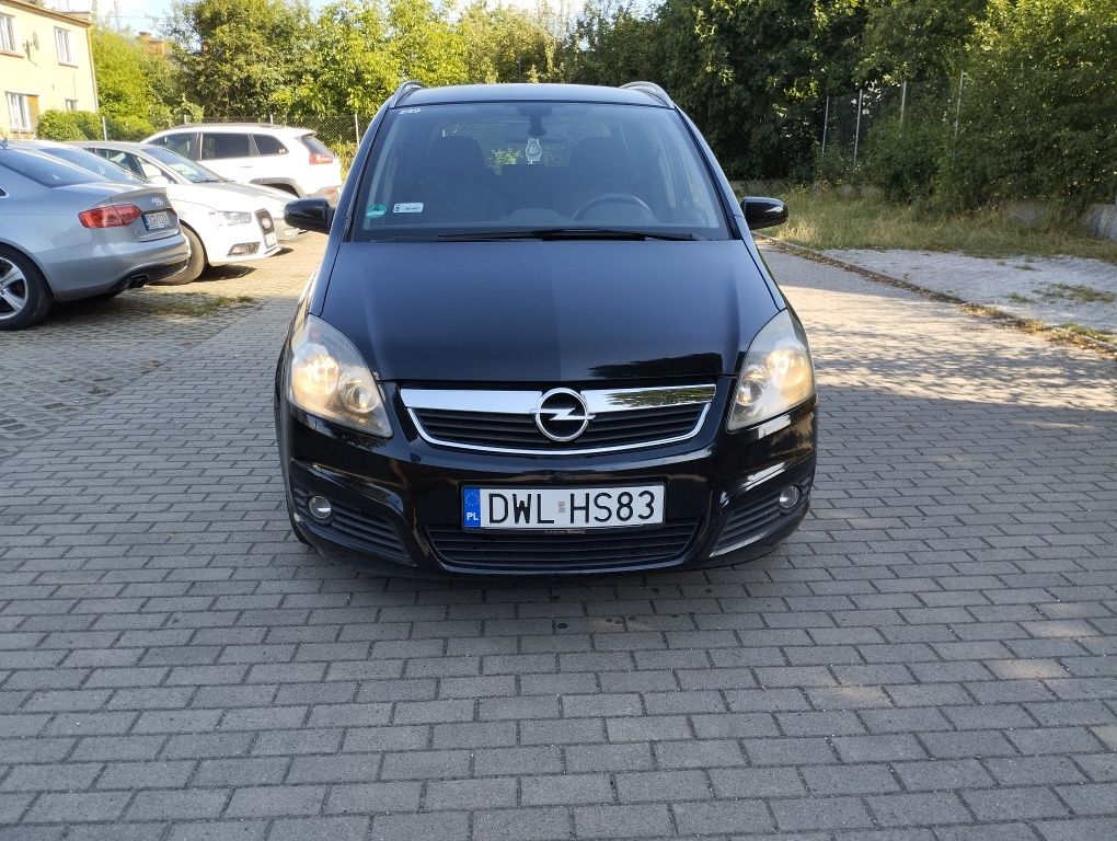 Opel Zafira 1.8 LPG instalacja gazowa 7 osobowy