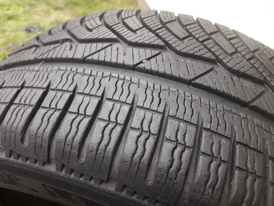 Zima Michelin 235/45 R17 6mm