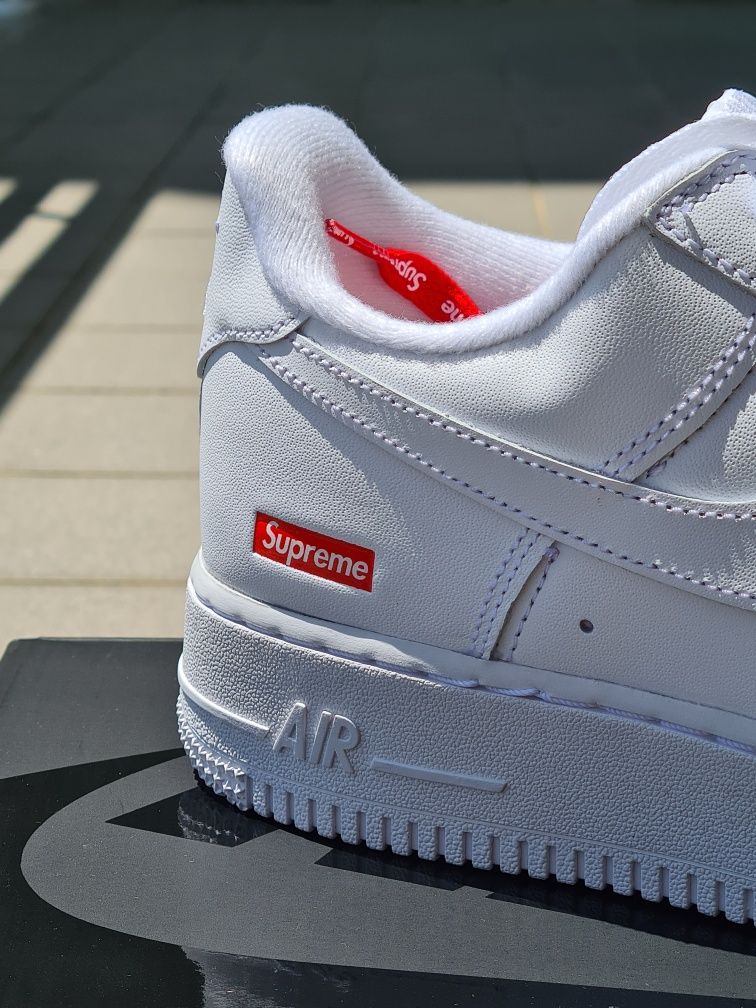 Air Force 1 x Supreme