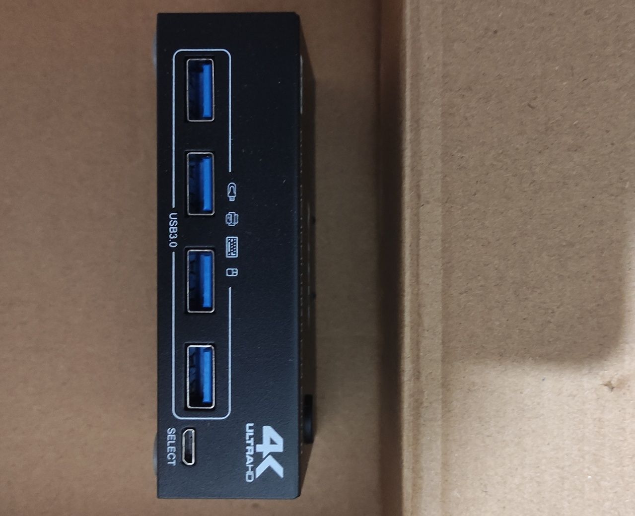 Kontroler KVM KCEVE KVM202DH, 2 PC, 4xUSB 3.0, 2 porty 4K60 Hz