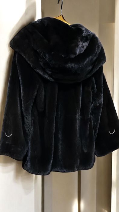 Шуба норкова Black glama автоледі з капюшоном 75 см р.46-48