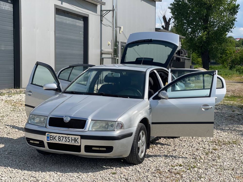 Продажа Skoda Octavia /Tour