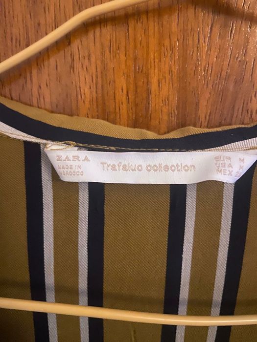 Blusa  às riscas da zara