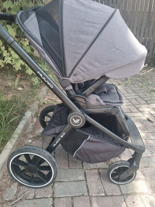Muuvo Quick 3.0 Spacerowy+gondola
Iron Graphite