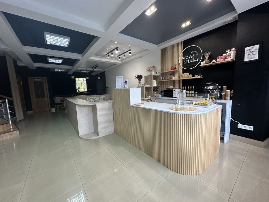 Продам комерческое помещение О. поля 59