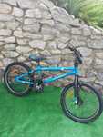 Bicicleta BMX btwin - em 2°mão usada mas em bom estado