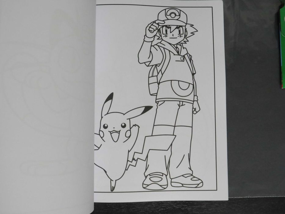 Livro Pokemon para pintar + oferta caixa lapis cera Novo e Selado