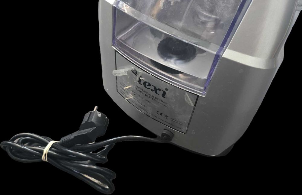 Parownica z wieszakiem Texi Master Silver Metallic 1700W