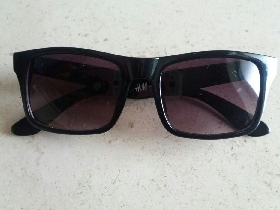 6 óculos de sol por 10 Euros