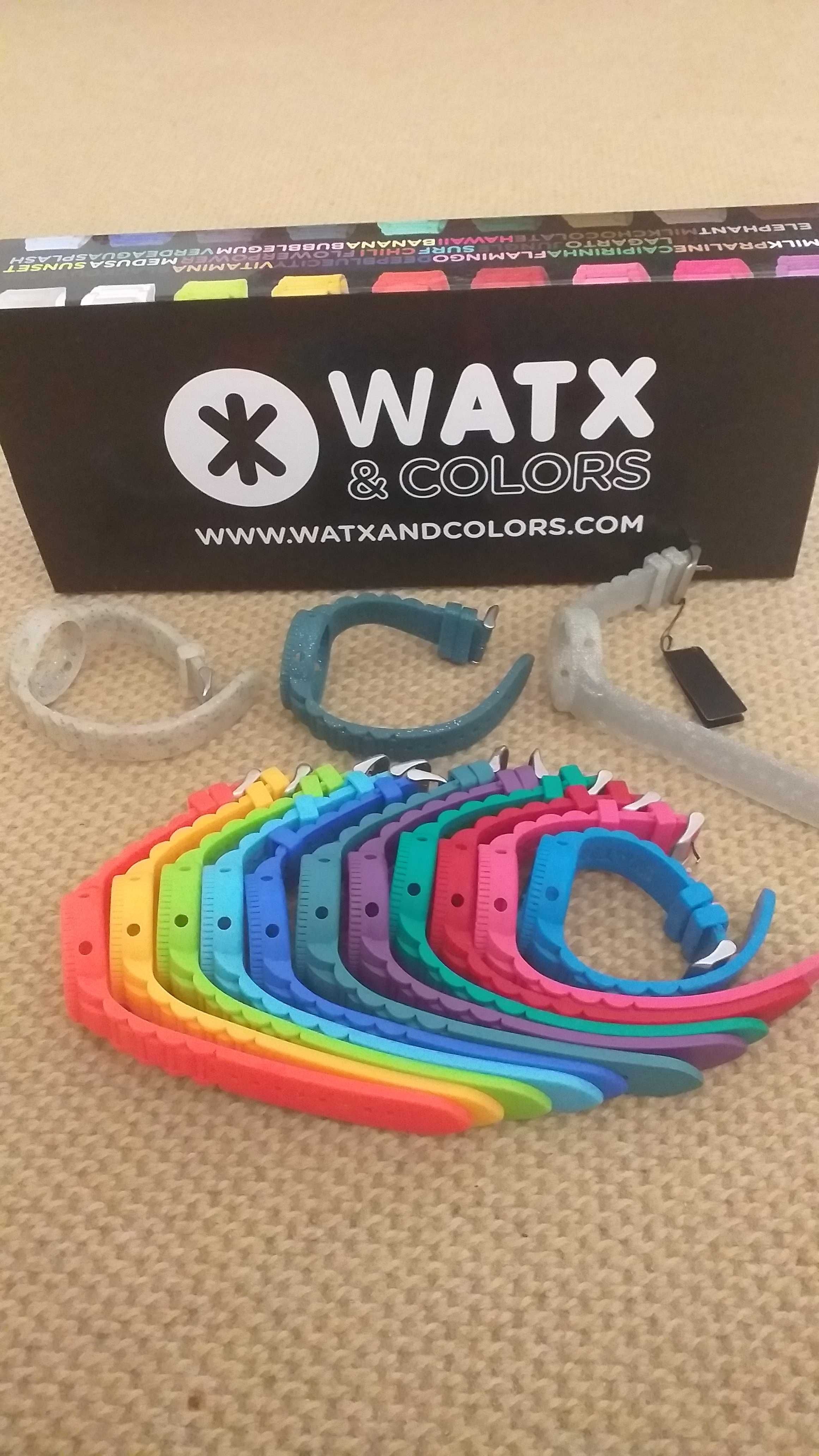 WATX & COLORS Caixa e 17 braceletes