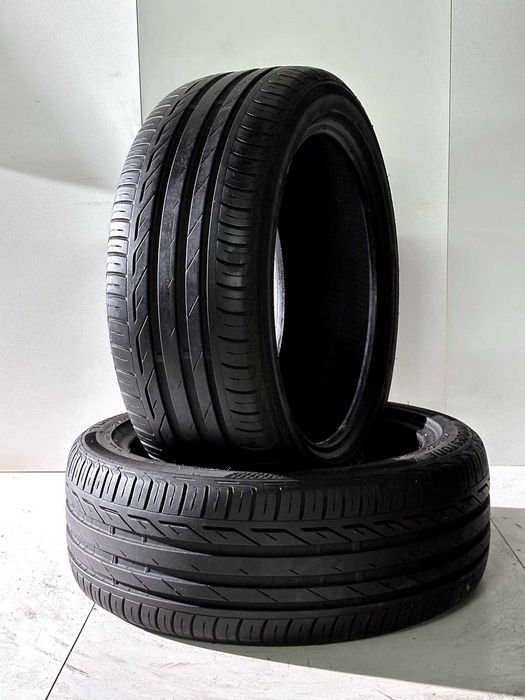 Pneus Bridgestone Turanza T001 - 215/45/17 - Como NOVOS