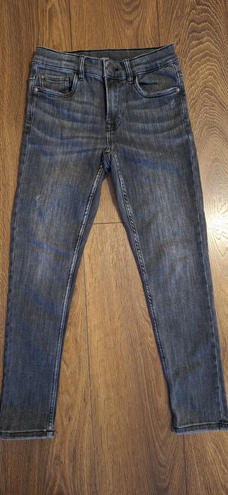 Jeansy dla chłopca Zara 140