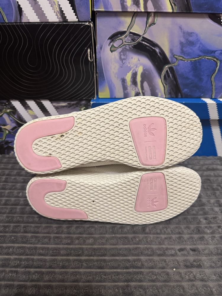 Жіночі кросівки adidas x Pharrell Williams 38(23,5см) оригінал