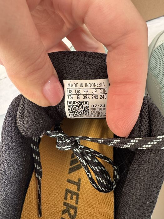 Nowe Trekkingi Terrex AX4 hiking shoes Adidas 39 1/3