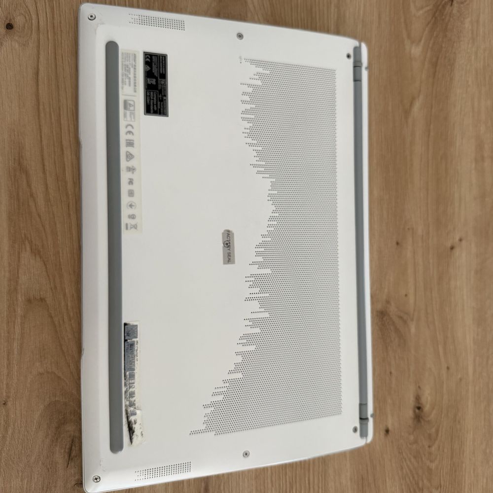 Laptop MSI Prestige 14