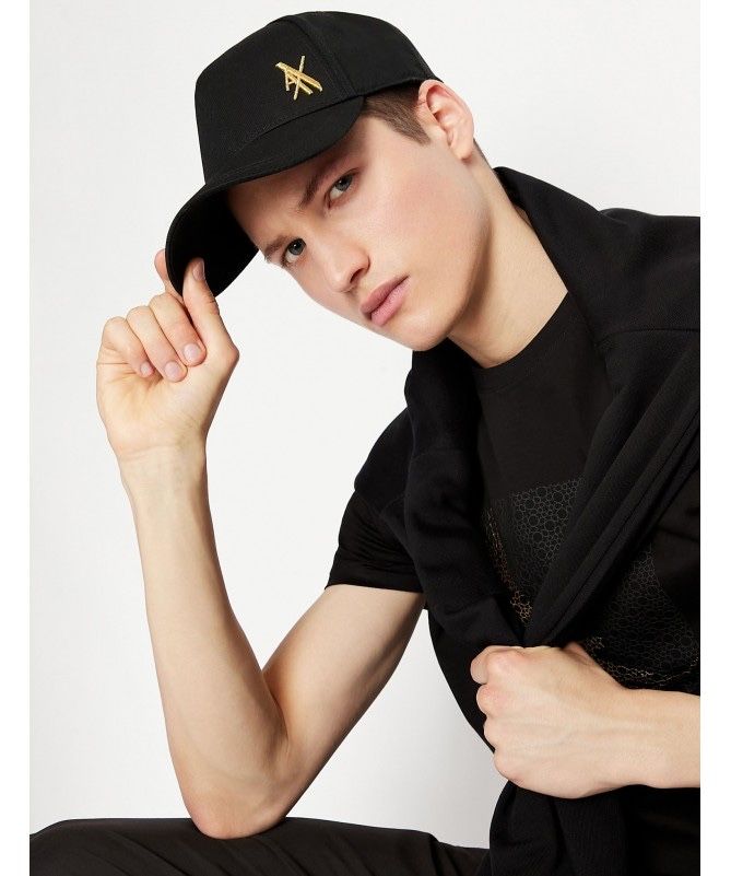 Бейсболка кепка Armani Exchange