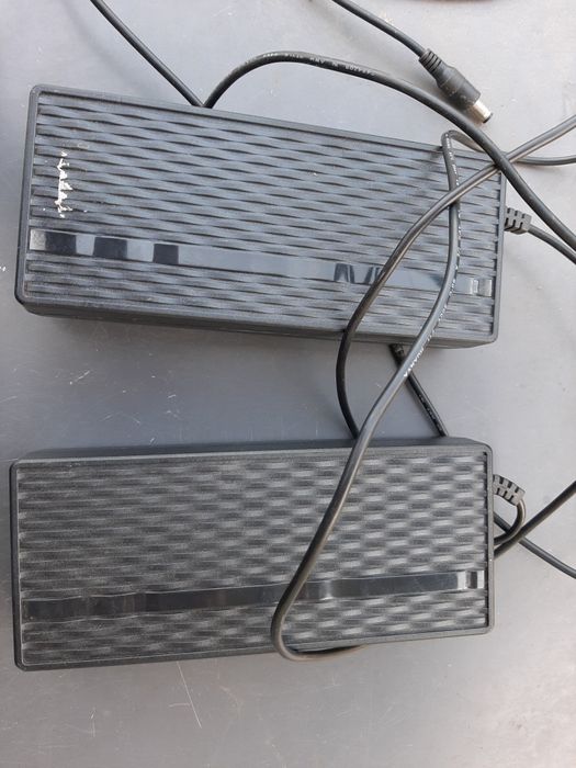 Mocna ładowarka  do hulajnogi i roweru 3A 42V