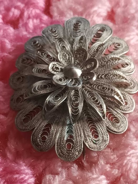 stara broszka srebna piekna
