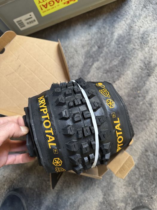 Opony rowerowe 29’ Continental Kryptotal-R i XYNOTAL 29’ x 2,40