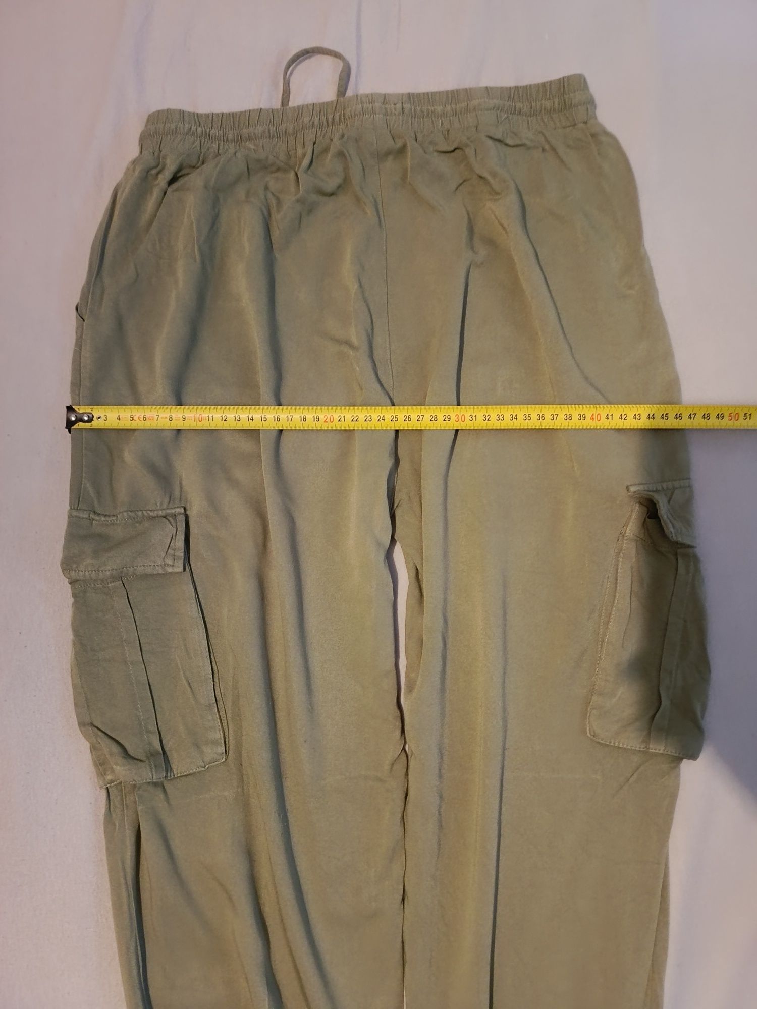 Spodnie Reserved bojówki khaki zielone 40 L