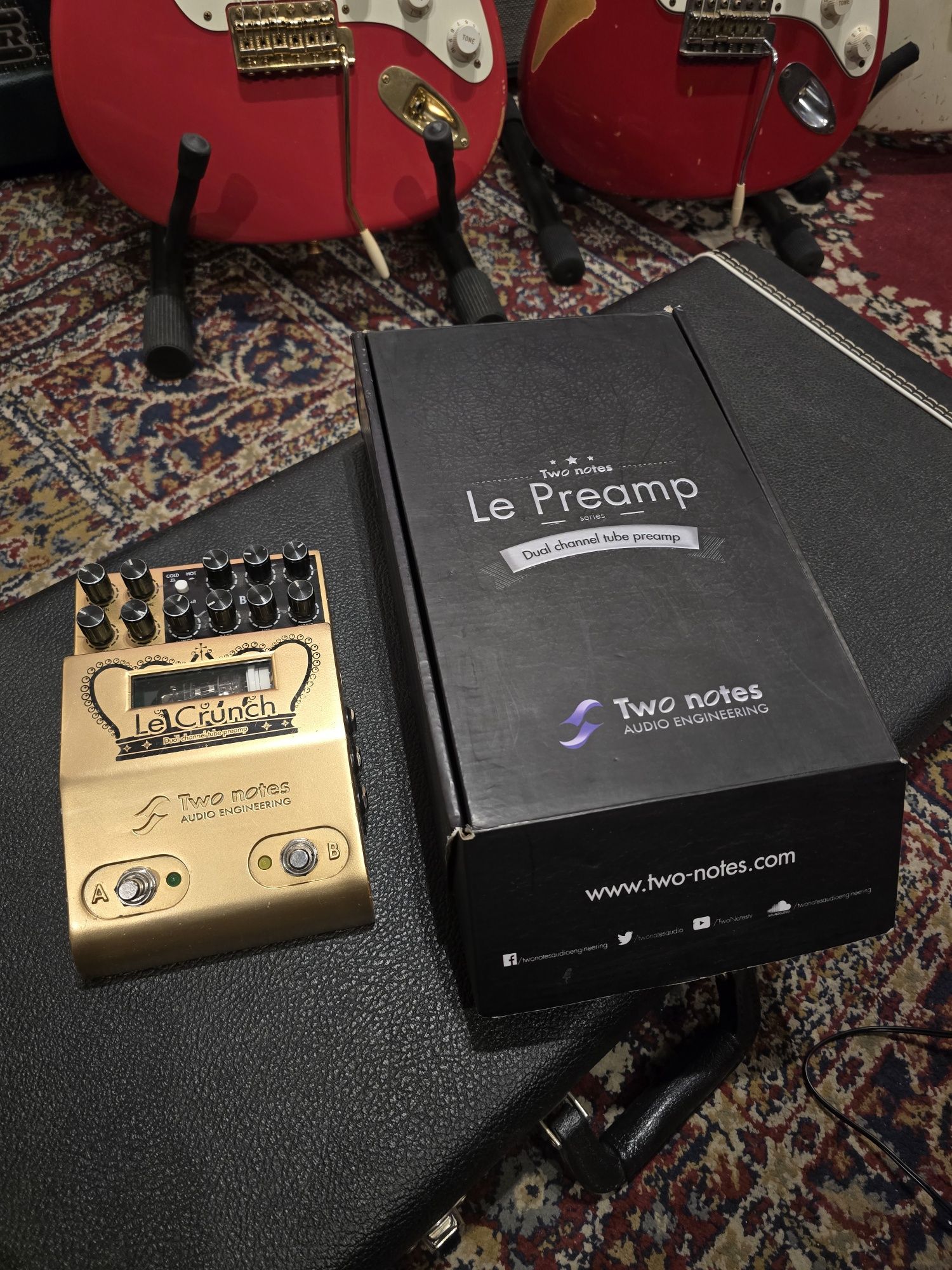 Two Notes Le Crunch - lampowy przedwzmacniacz, British Sound