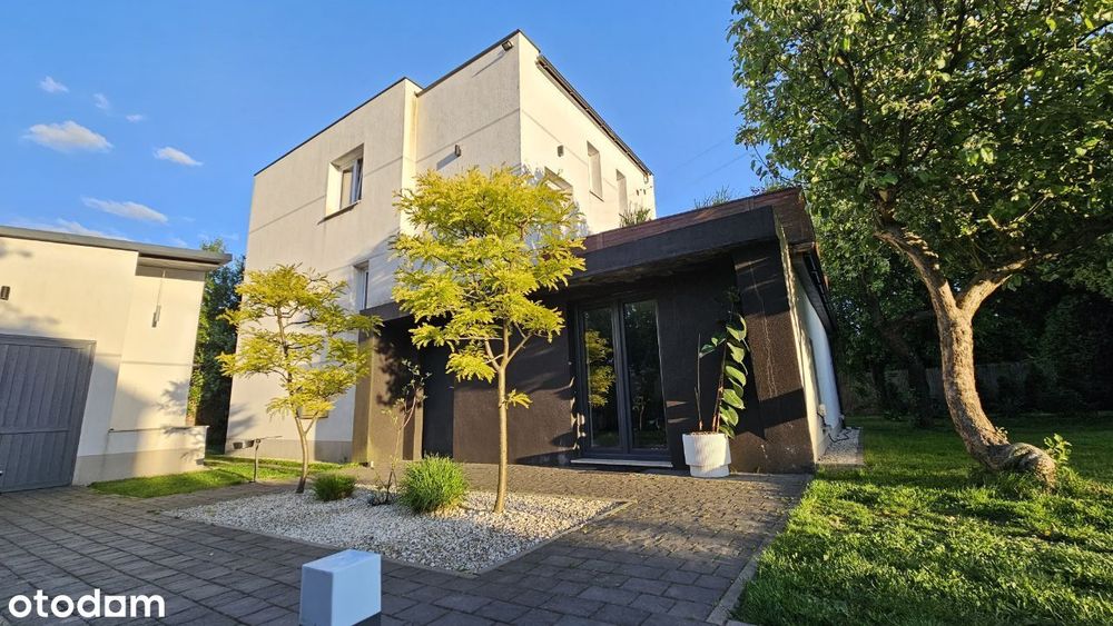 DOM wolnostojący 189m2 , 8ar. , basen , sauna!