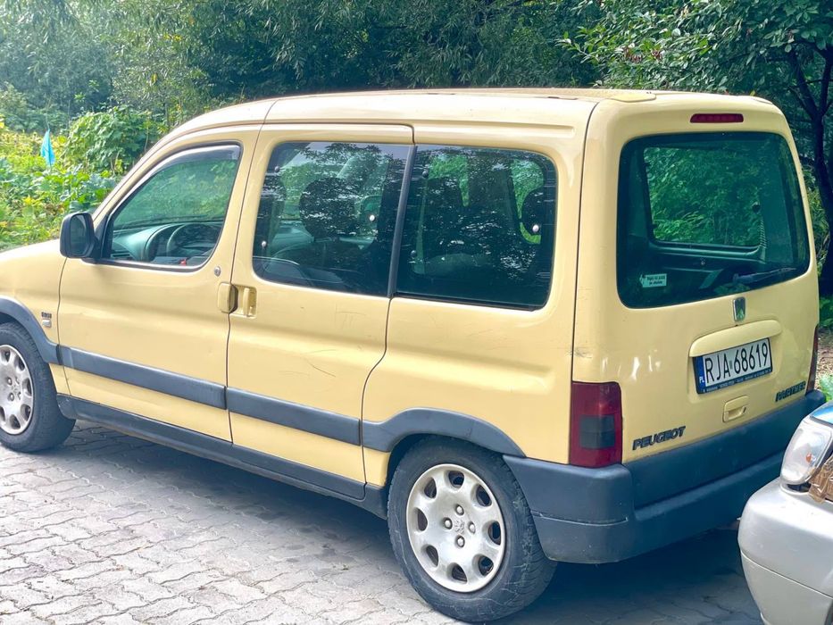 Пежо 2.0 хді 2002р