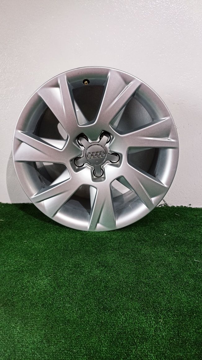 Felgi aluminiowe Audi 5x112 et 28 17"7.5j A4 A5 A6 A7 Q3 Q5