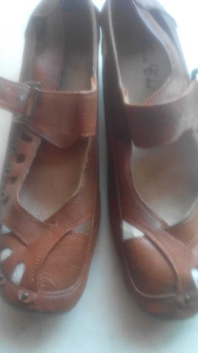 женские туфли кожаные