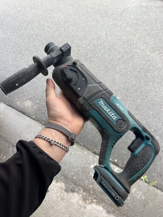 Makita dhr241 б/в