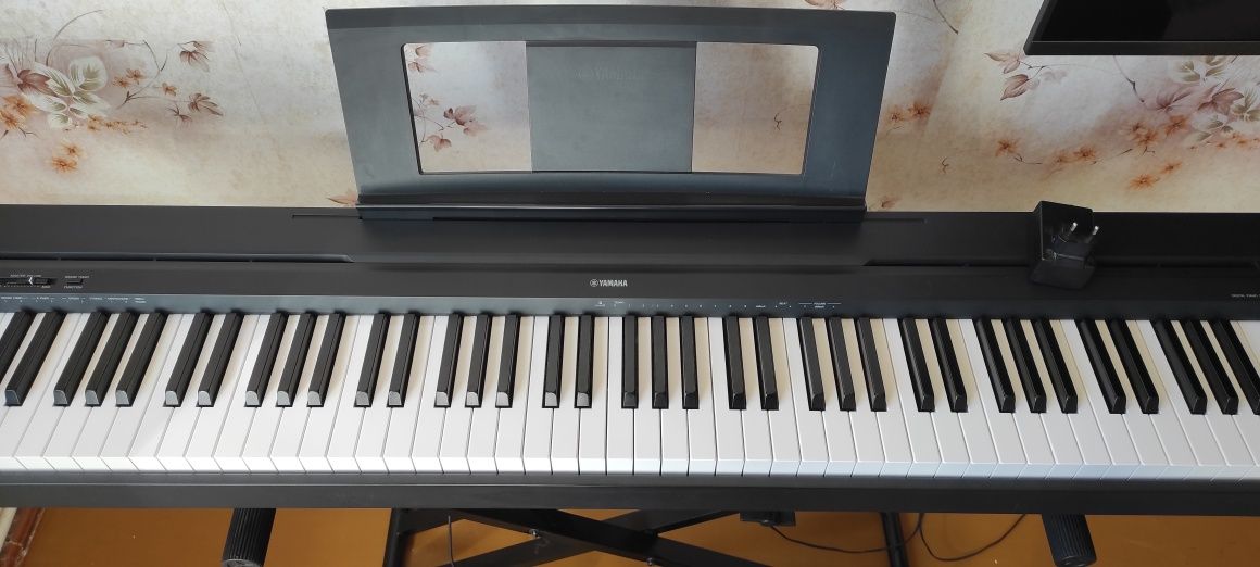 Продаю цифрове фортепіано Yamaha p-45