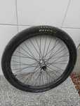 Koło przód 24" RMD, 36 szprych, Dartmoor Fortress, Maxxis Hollyroller