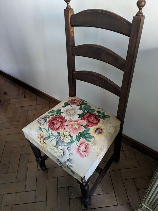 Cadeira decorada