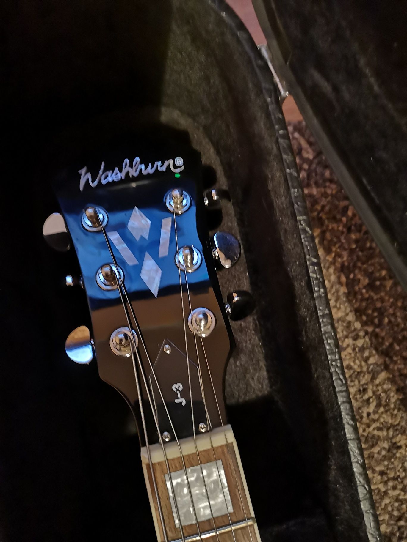Gitara Washburn J3