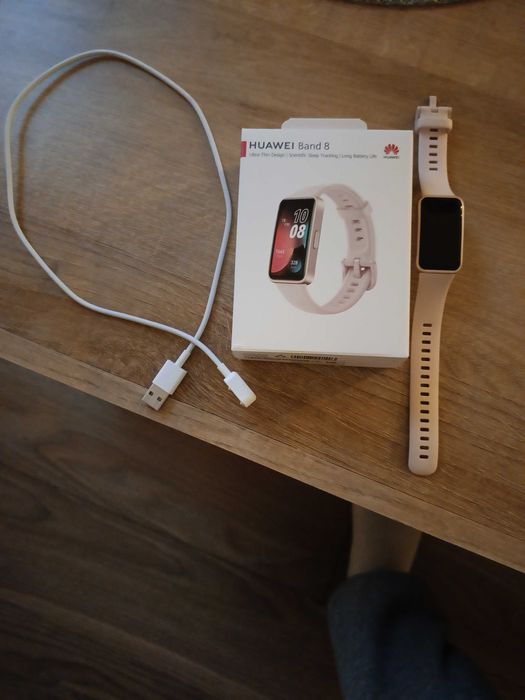 Huawei band 8 polecam