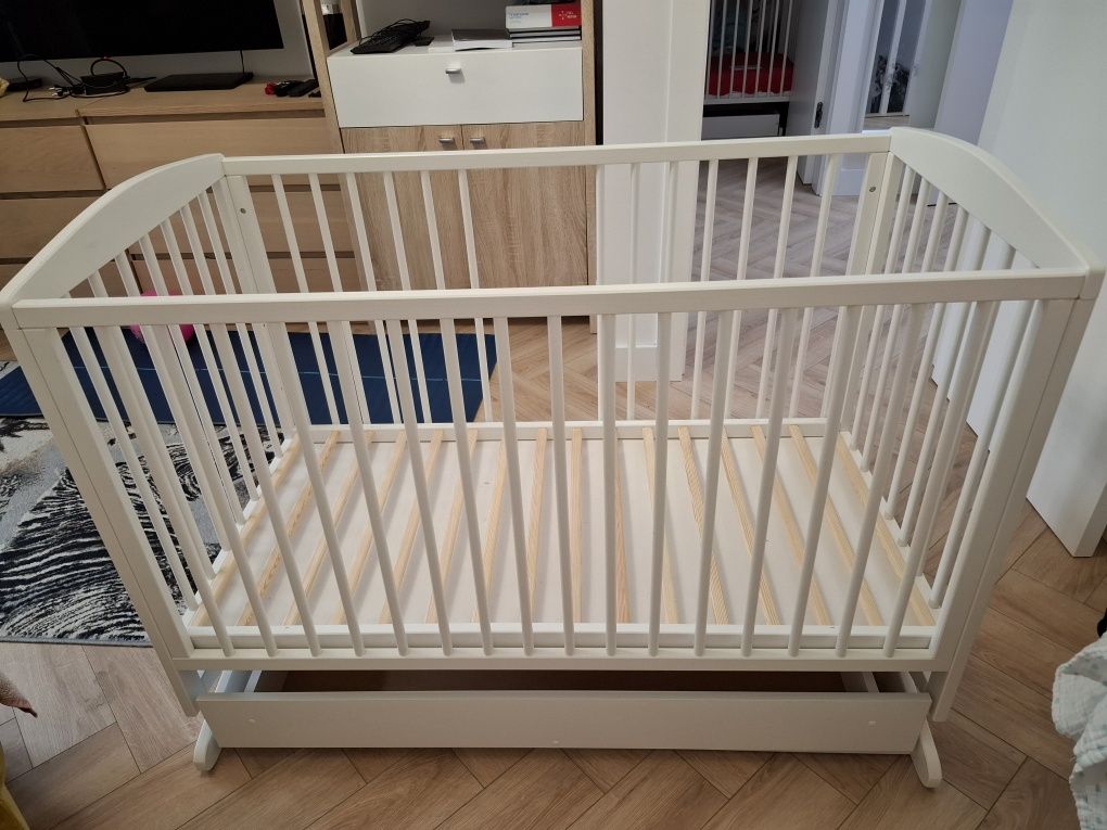 Łóżeczko kołyska białe z szufladą 120x60