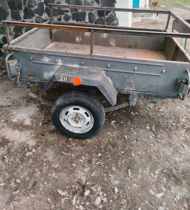 Продаю легковий прицеп