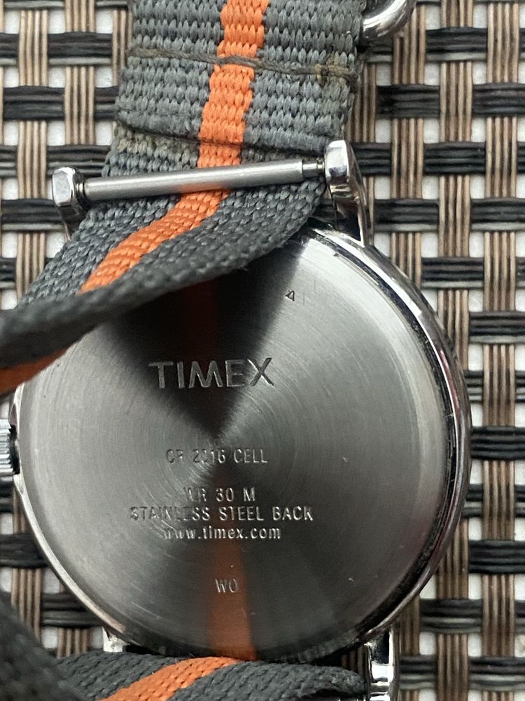 Часы Timex  T2N649 Weekender