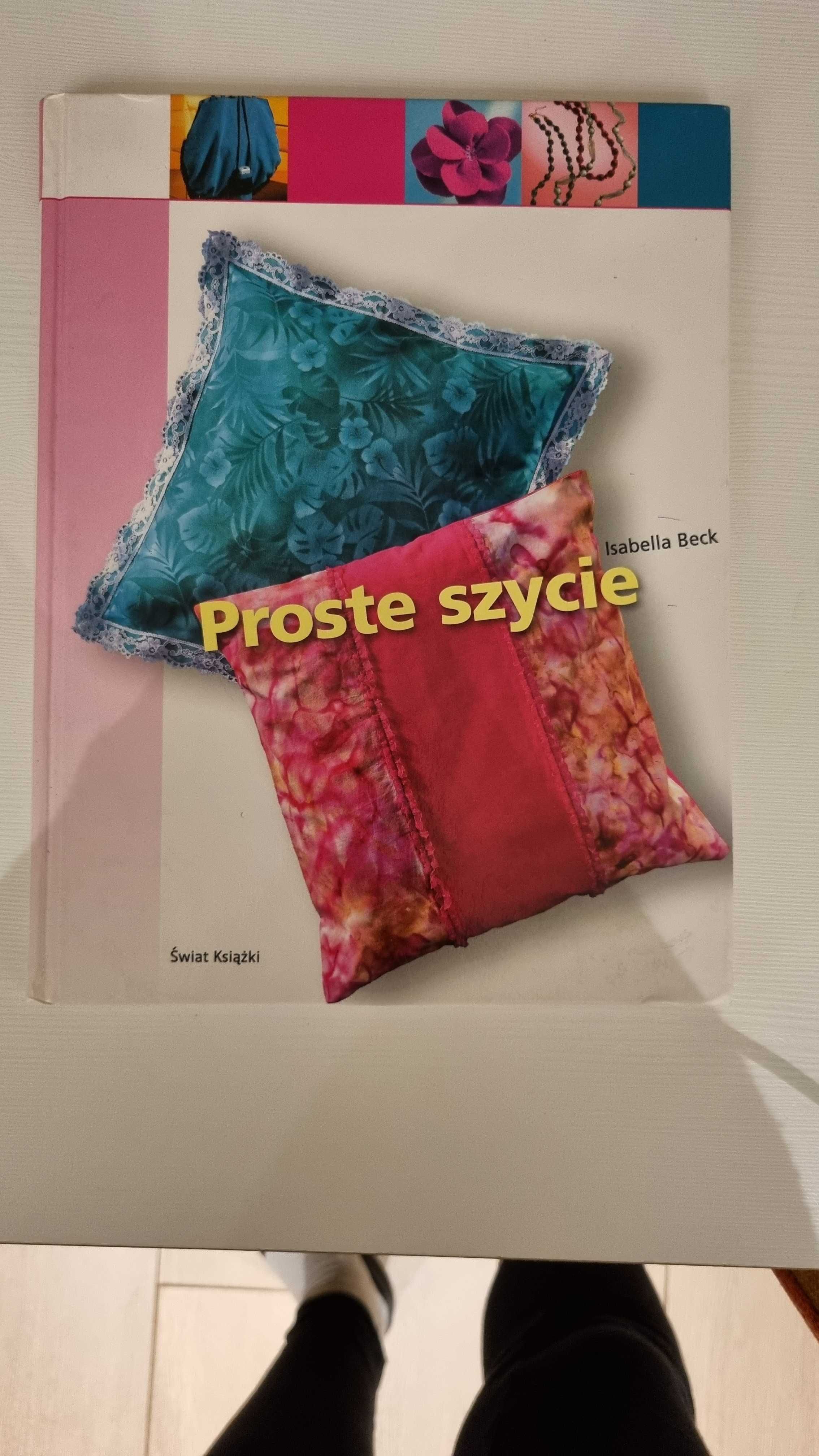 Książka: Proste szycie.  Isabella Beck.