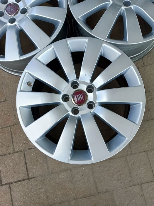 Felgi 5x110. J7,5. R18. Et36. Fiat. Opel.