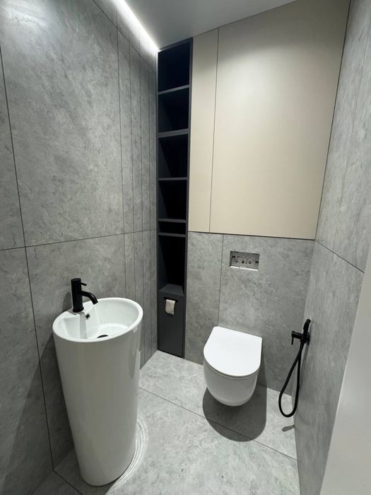 Продаж 3 квартири з ремонтом