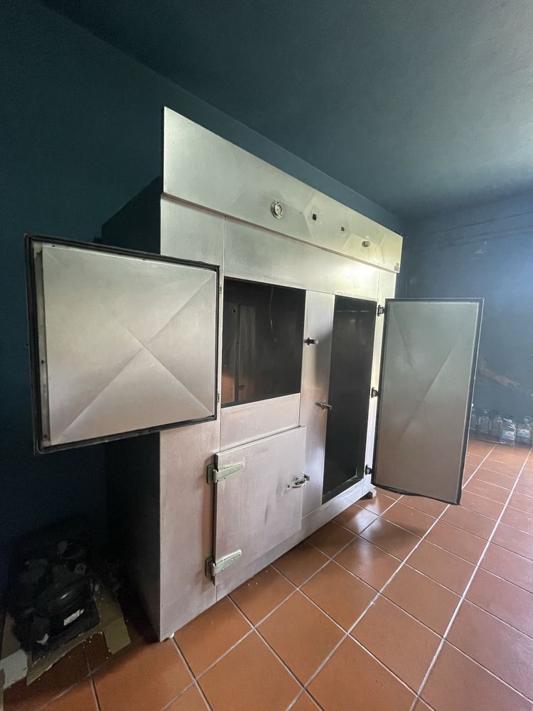 Frigorifico Industrial em muito bom estado