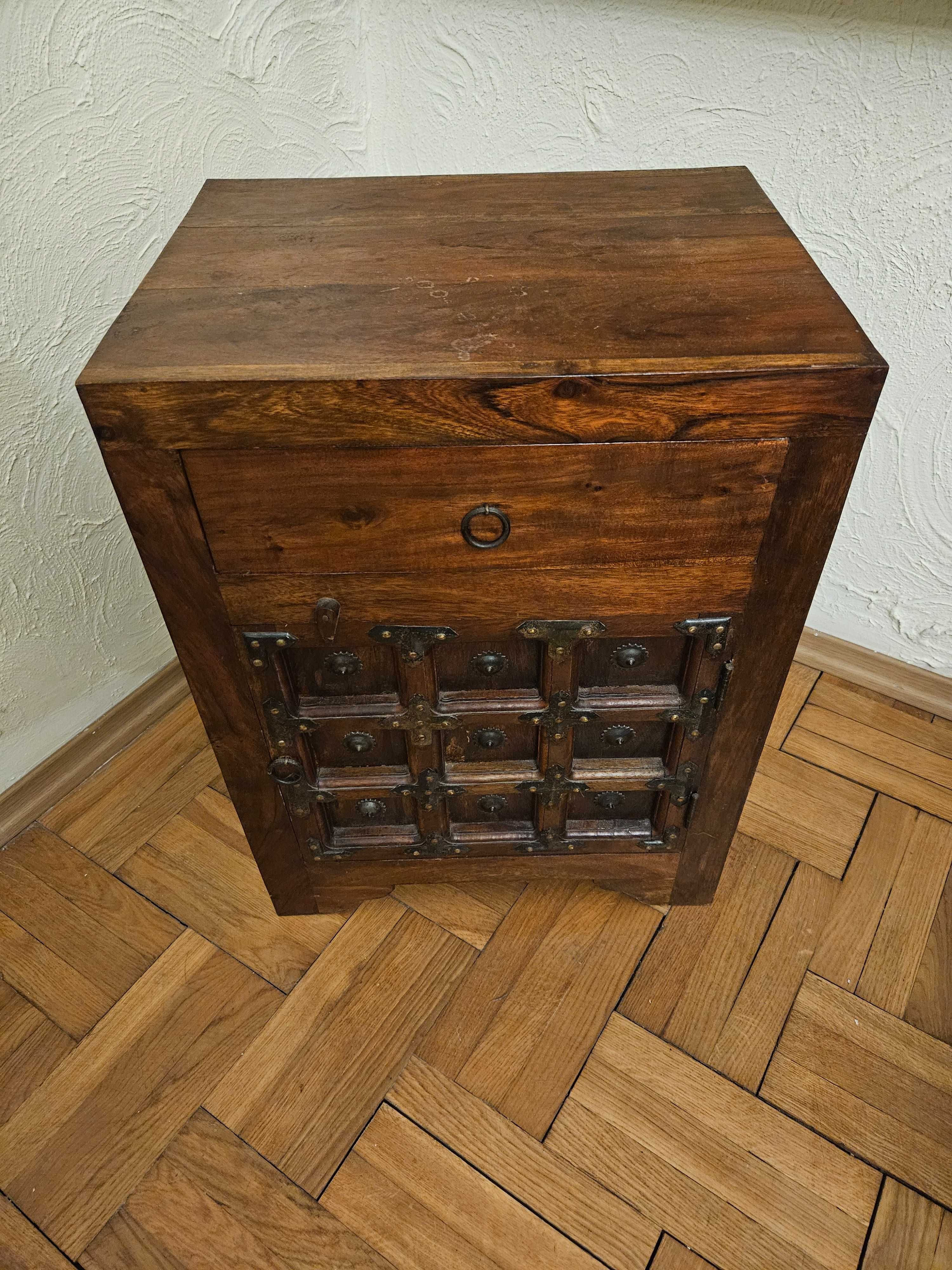 Szafka nocna kolonialna