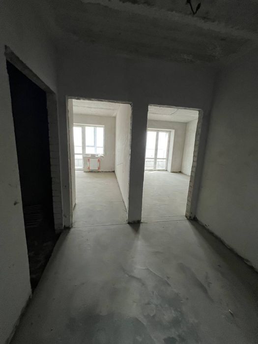 Продаж квартир  2+1 з панорамним видом на р.Дніпро