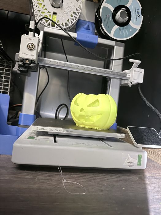 Bambu Lab A1 Combo (wersja z AMS)