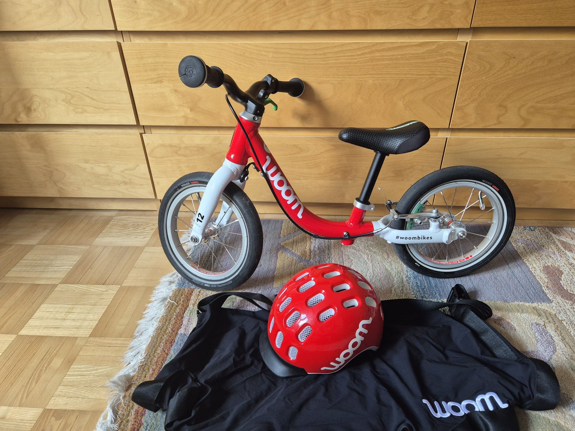 Rower Woom 1 biegowy 12cali + kask + torba do noszenia roweru