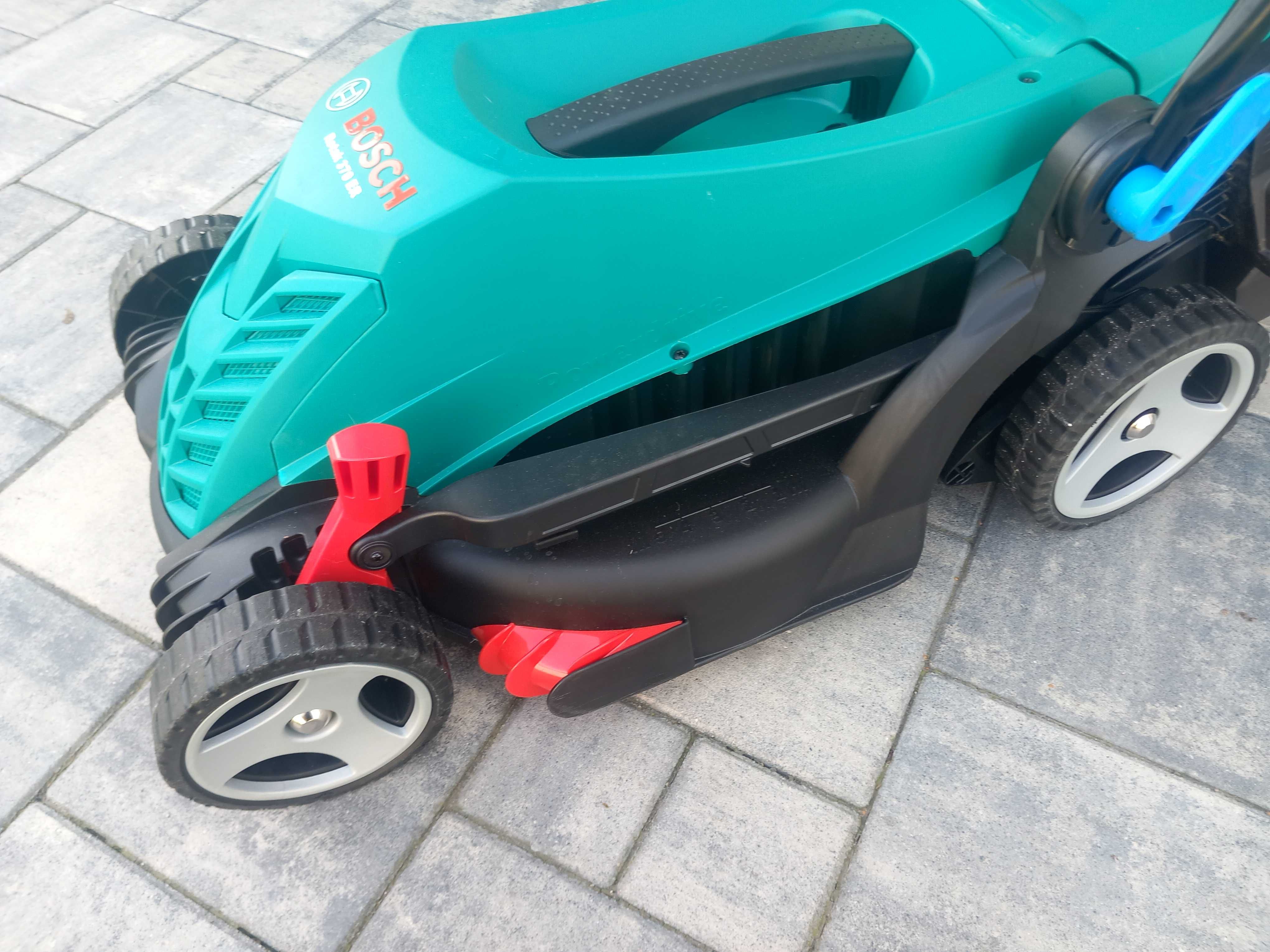 Kosiarka elektryczna Bosch rotak 370 er 1400 wat jak nowa !!