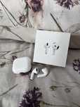Sprzedam oryginalne Airpods 4